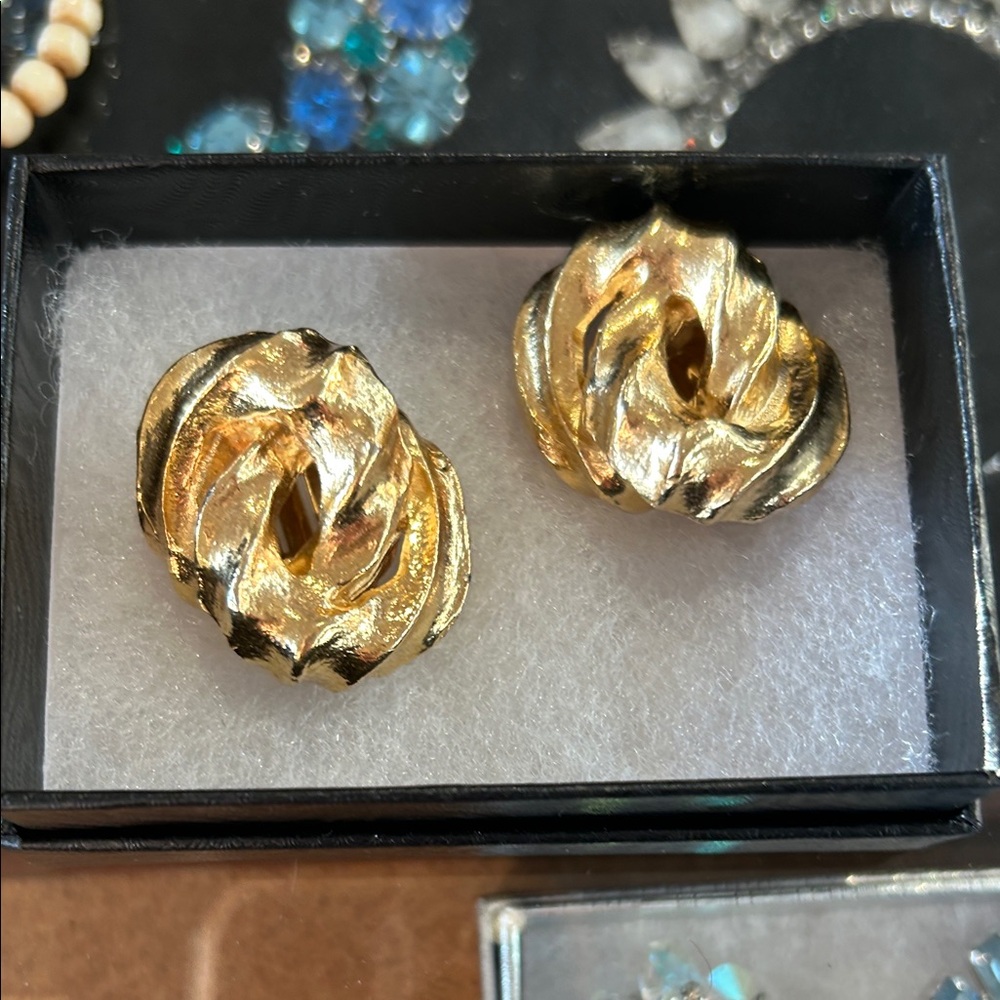 Vintage Givenchy Elegant Gold-Tone Clip Earrings